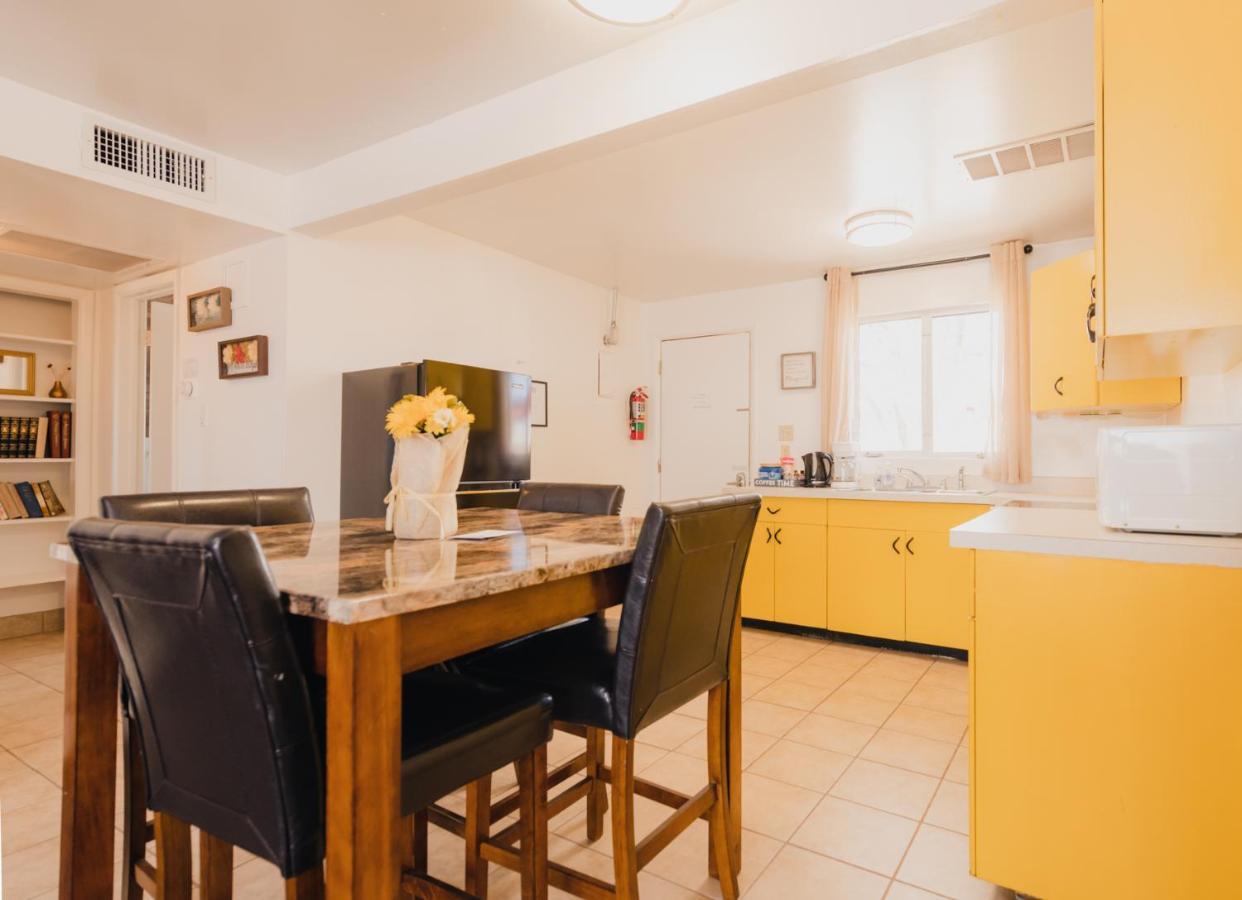 1 Or 3 Bedroom Apartment With Full Kitchen เพจ ภายนอก รูปภาพ